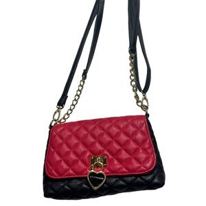 Betsy Johnson red and black padded bow shoulder bag